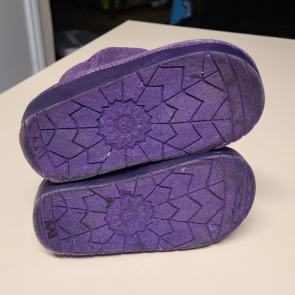 Bebe Cozy light up faux fur lined winter boots size 6 - Picture 7 of 8